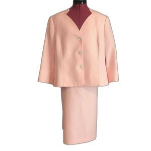 Le Suit Pink & Cream Skirt Suit Women's Plus Size 18 2-Piece Set Blazer & Skirt